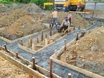 Fundament zwykły czy płyta fundamentowa