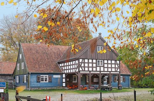 Na ratunek starym domom