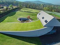 Zaginający czas i przestrzeń